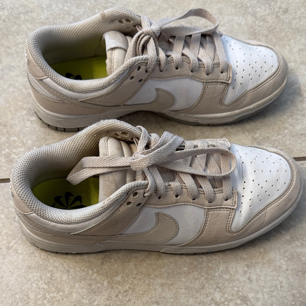 Nike Women's Sneakers in White and Tan